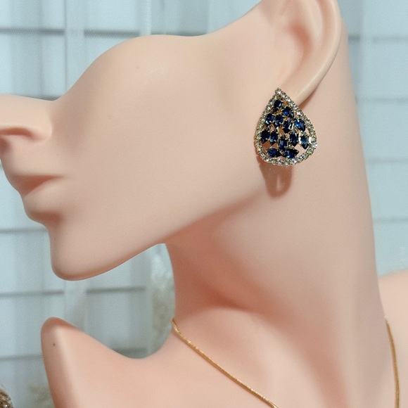 ⚜️ Elegant Teardrop Blue and Gold Earrings - Picture 3 of 9